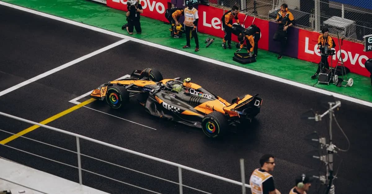 Las Estrategias de Carrera que Definieron las Leyendas de la F1